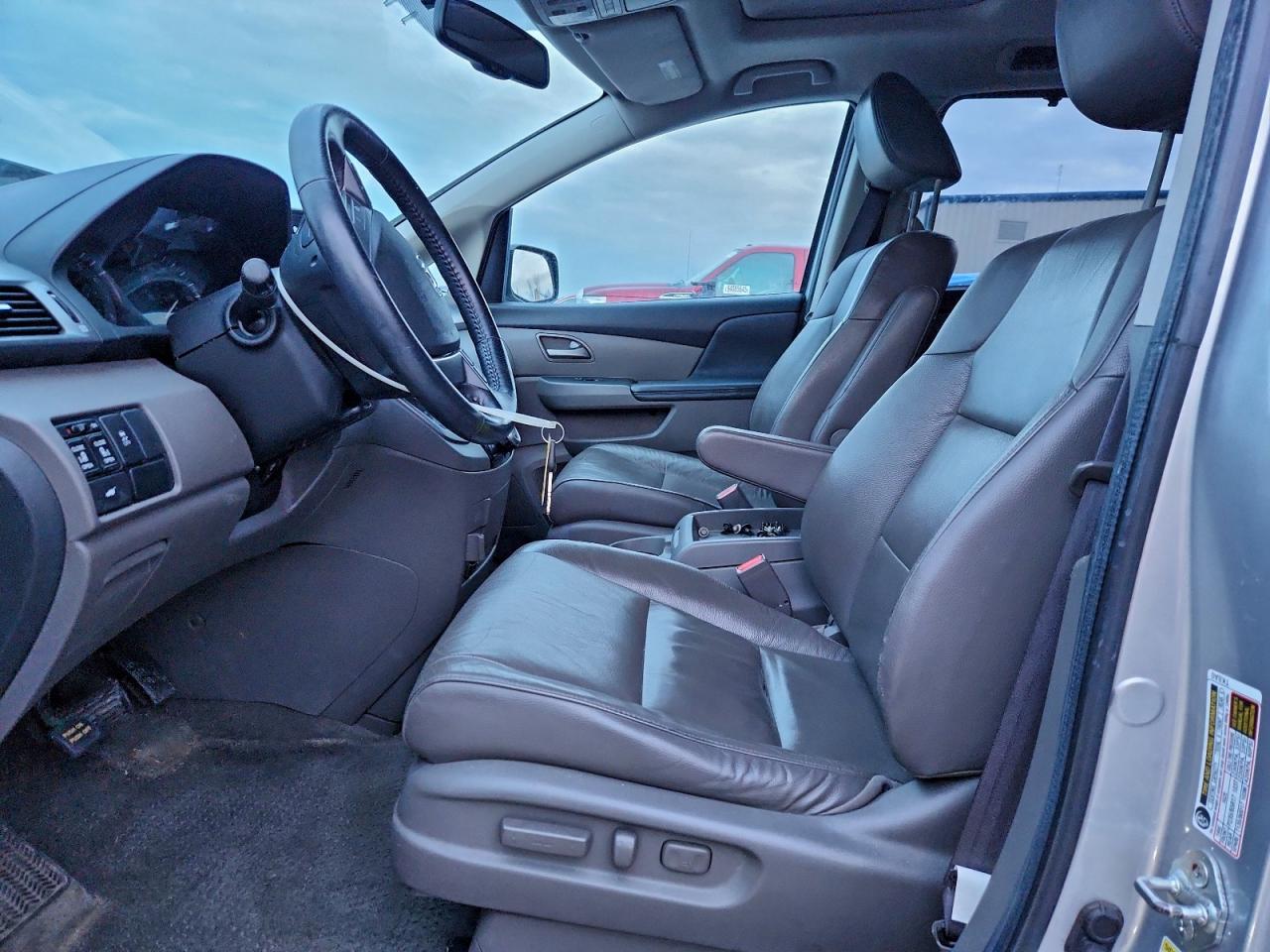 Lot #3305435449 2011 HONDA ODYSSEY EX