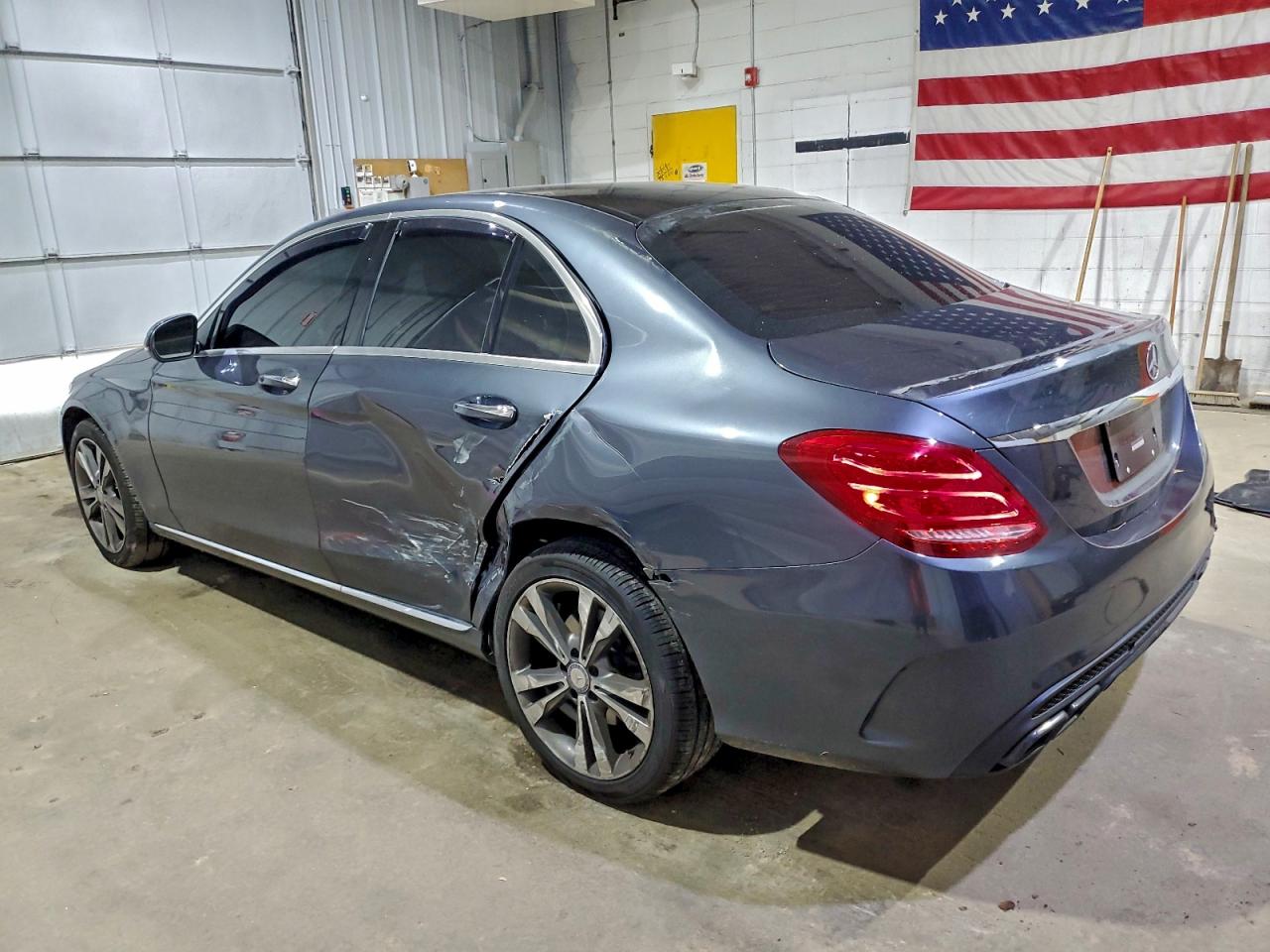 MERCEDES-BENZ C-CLASS 300 4MATIC