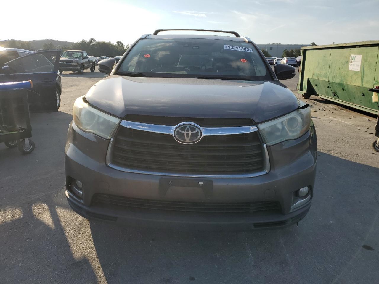 TOYOTA HIGHLANDER LIMITED