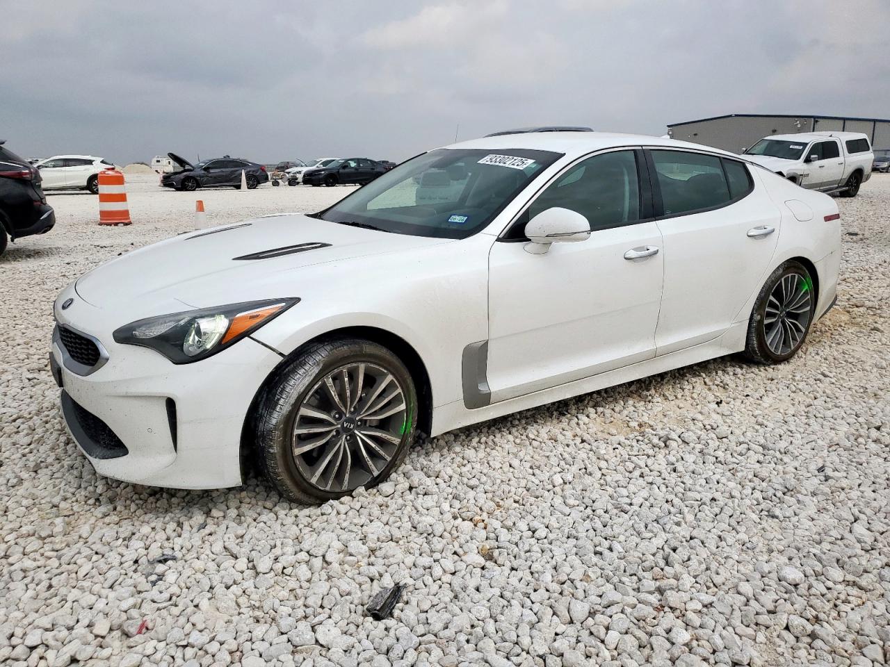 KIA STINGER