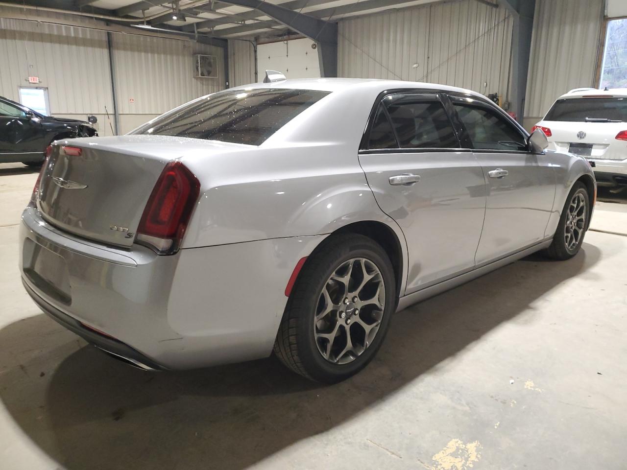 CHRYSLER 300S S