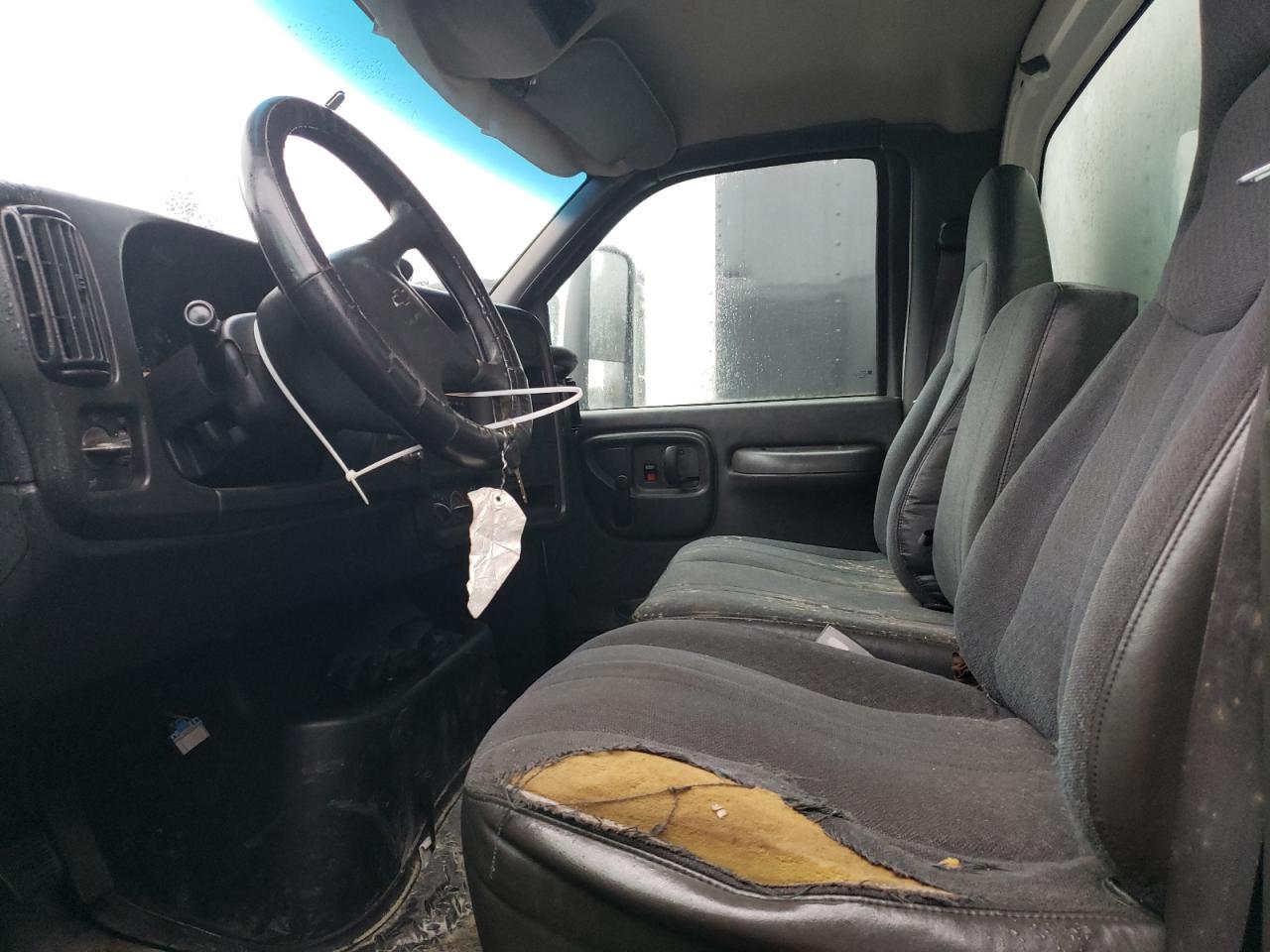 Lot #3304550451 2005 CHEVROLET C7500 C7C0