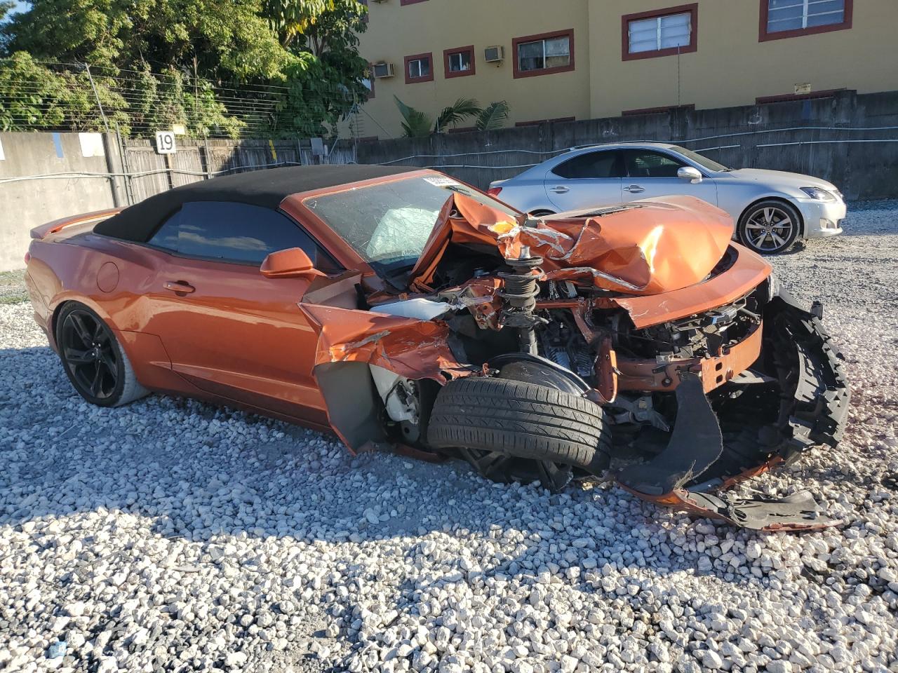 CHEVROLET CAMARO LT1