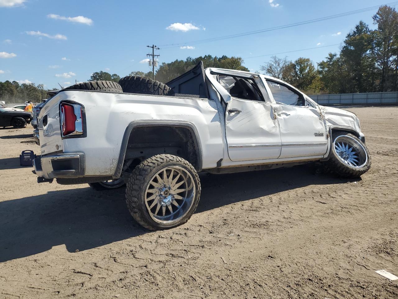 GMC SIERRA K1500 SLT