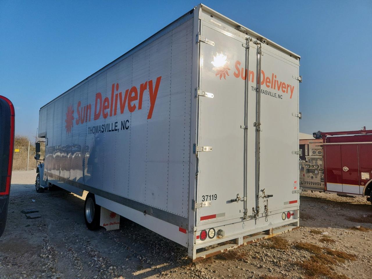 Lot #3315554780 2018 FREIGHTLINER M2 106 MED