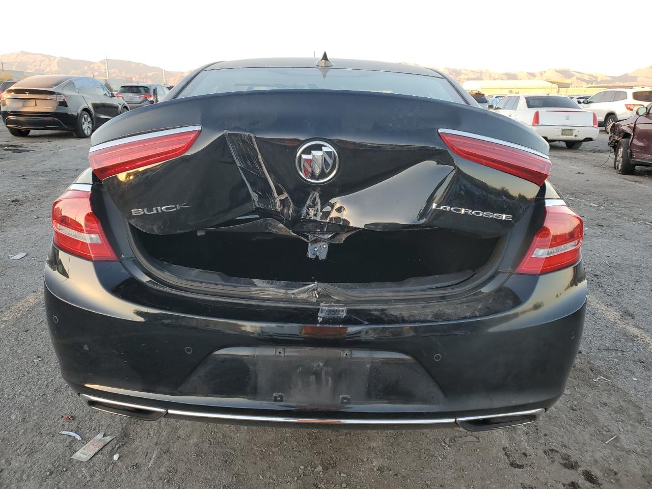 BUICK LACROSSE PREMIUM