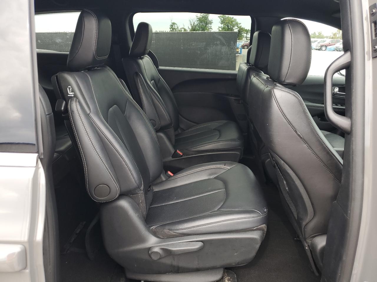 CHRYSLER PACIFICA HYBRID SELECT