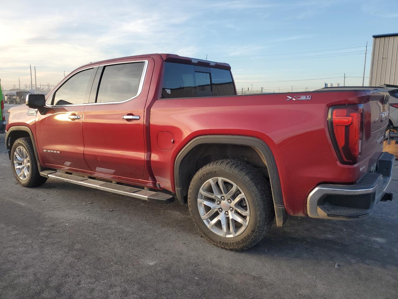 GMC SIERRA K1500 SLT