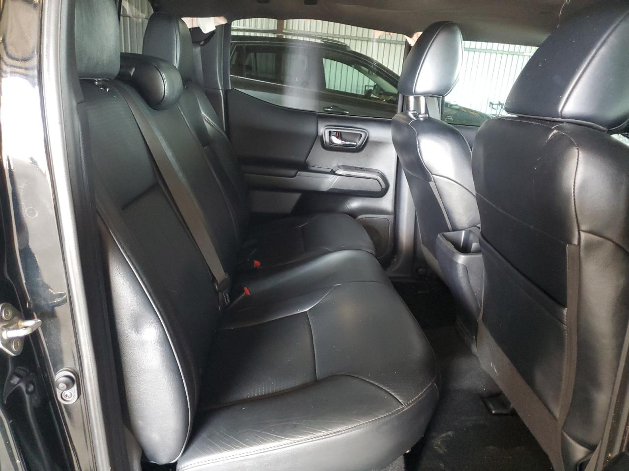 TOYOTA TACOMA DOUBLE CAB