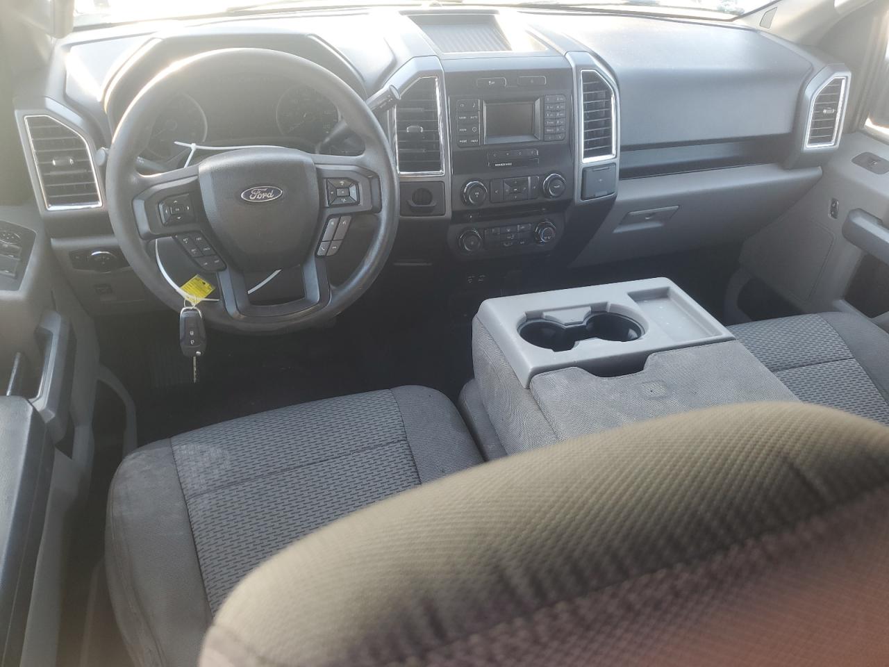 FORD F-150 SUPERCREW