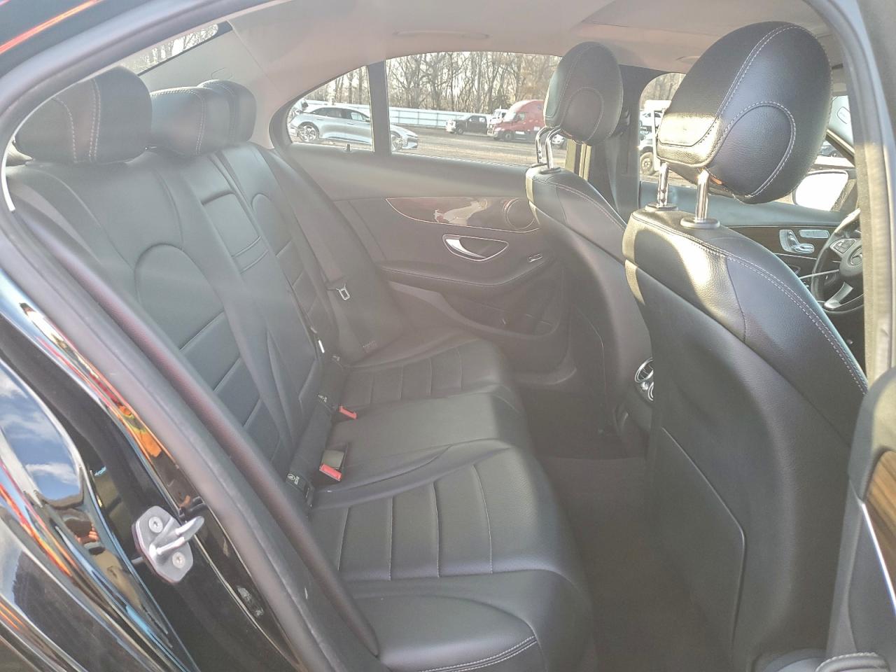 MERCEDES-BENZ C-CLASS 300 4MATIC