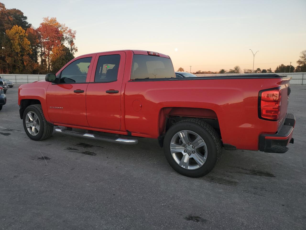 CHEVROLET SILVERADO C1500 CUSTOM