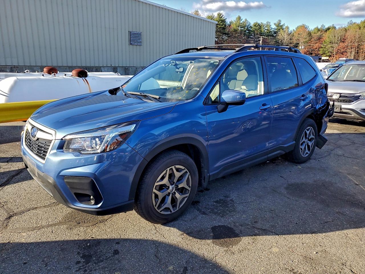 SUBARU FORESTER PREMIUM