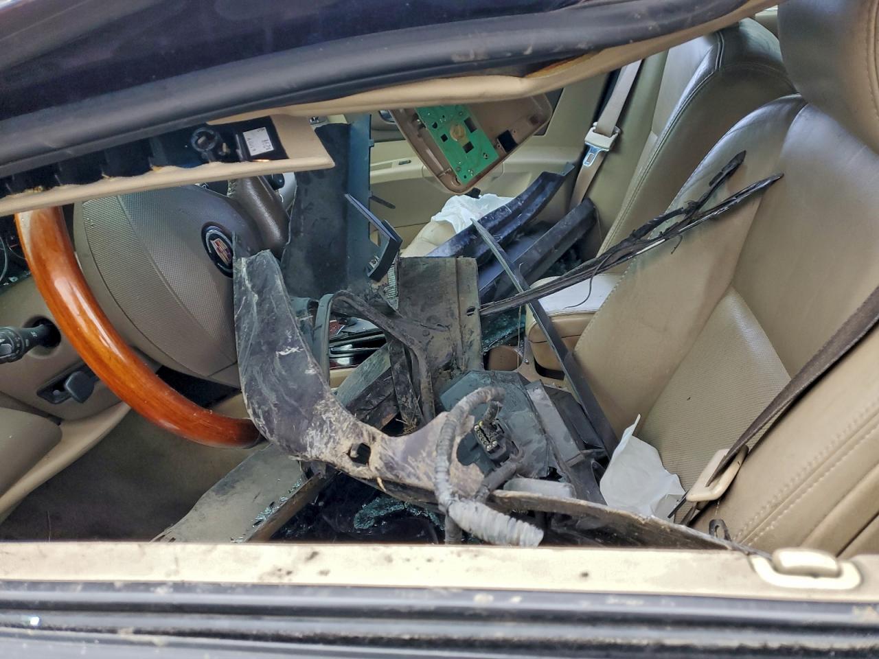 Lot #3303639950 2006 CADILLAC CTS HI FEA