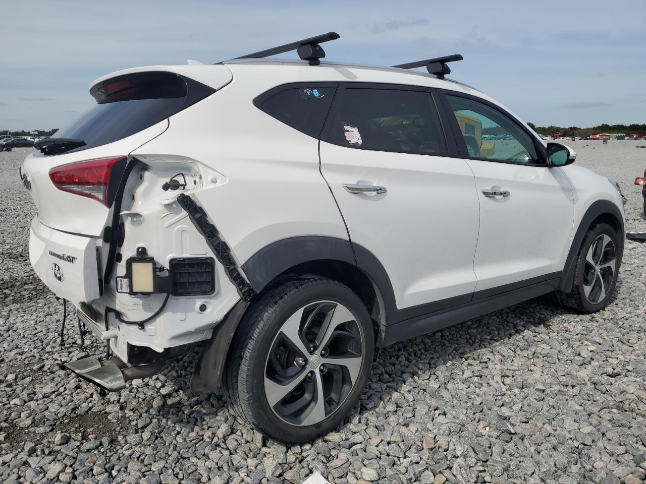 HYUNDAI TUCSON LIMITED