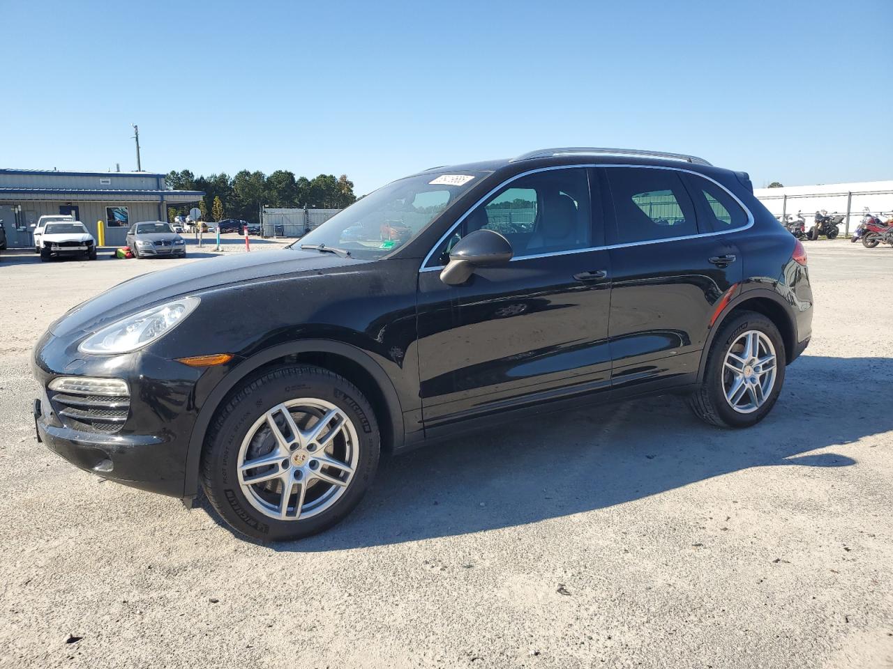 PORSCHE CAYENNE