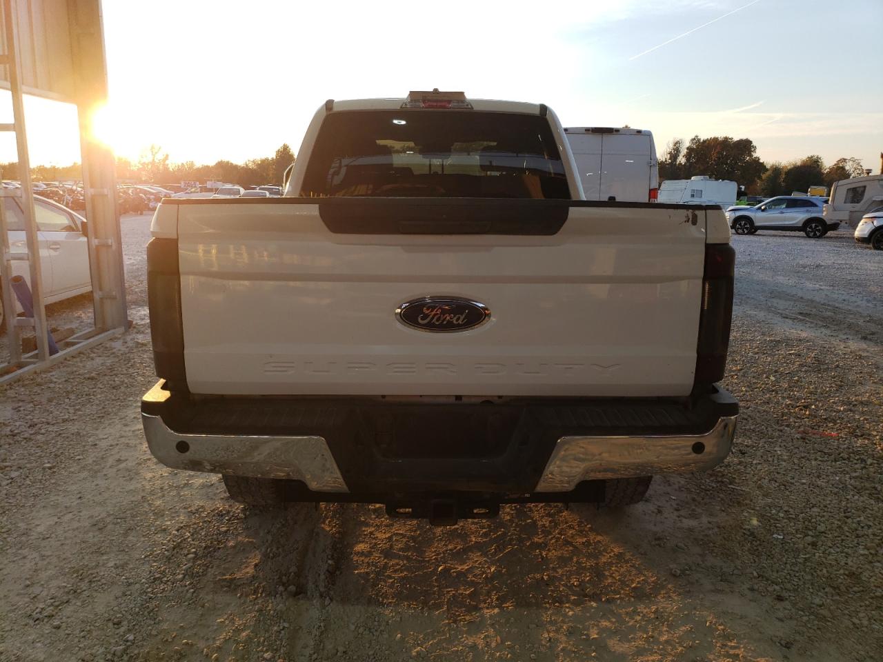 FORD F-250 SUPER DUTY