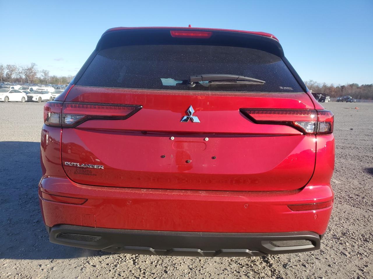 MITSUBISHI OUTLANDER ES