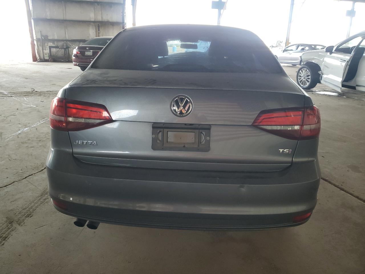 VOLKSWAGEN JETTA S