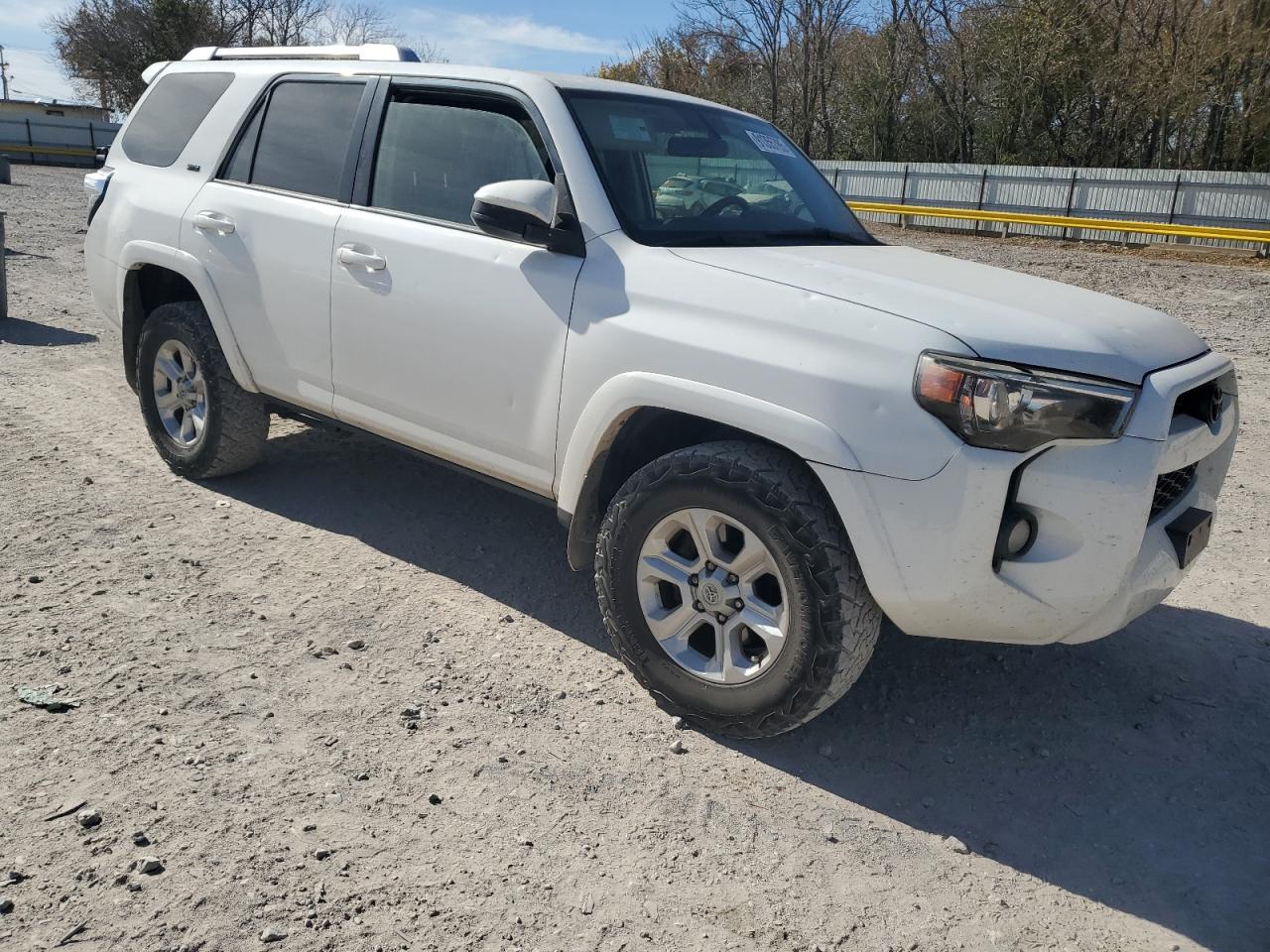 TOYOTA 4RUNNER SR5