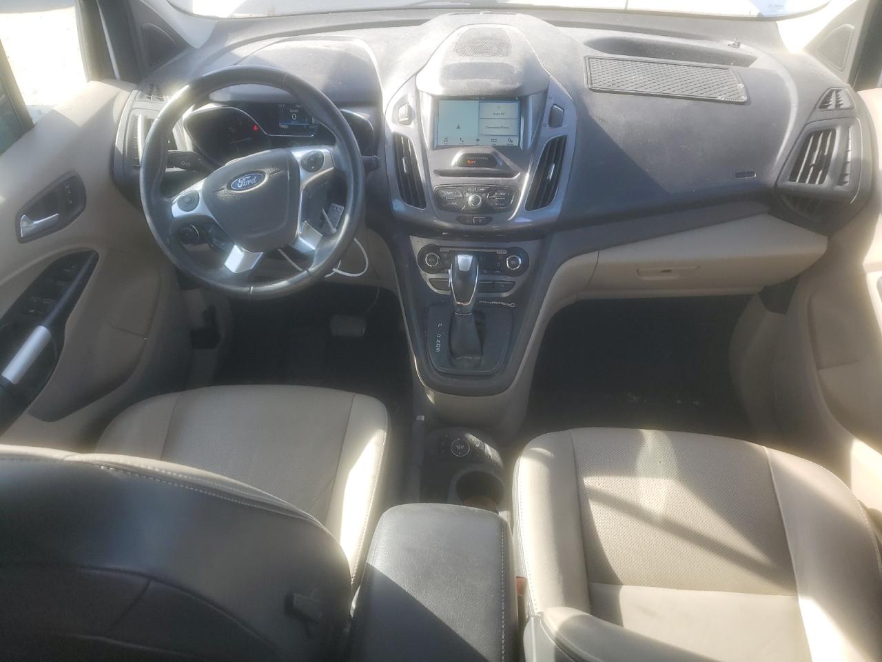 FORD TRANSIT CONNECT TITANIUM