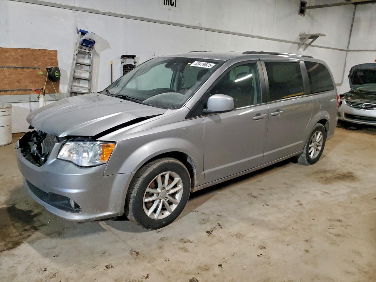 DODGE GRAND CARAVAN SE