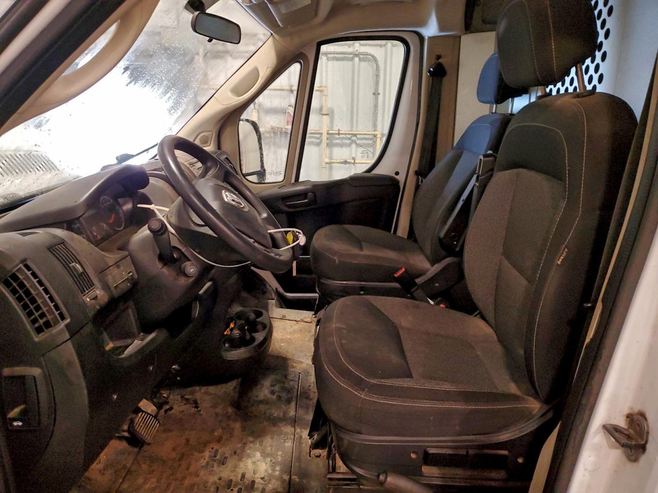 RAM PROMASTER 2500 HIGH