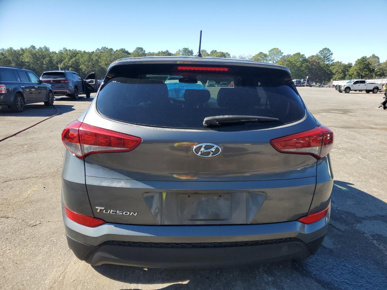 HYUNDAI TUCSON SE