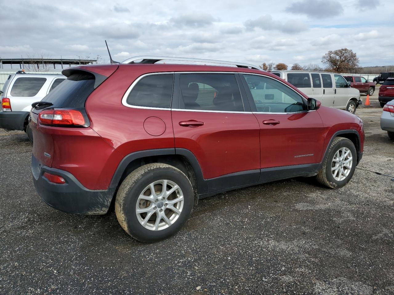 JEEP GRAND CHEROKEE LATITUDE