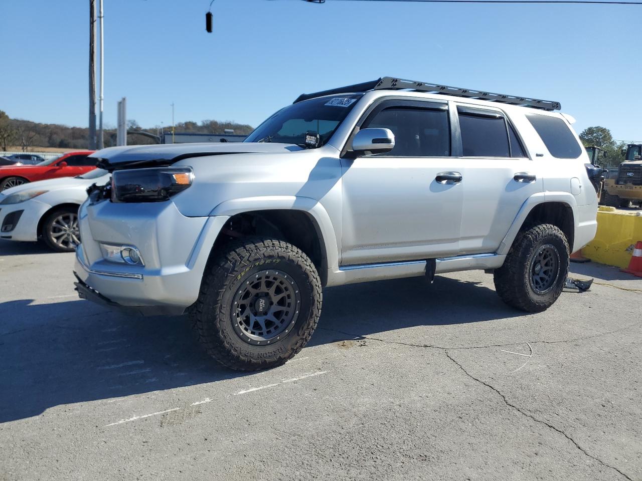 TOYOTA 4RUNNER SR5