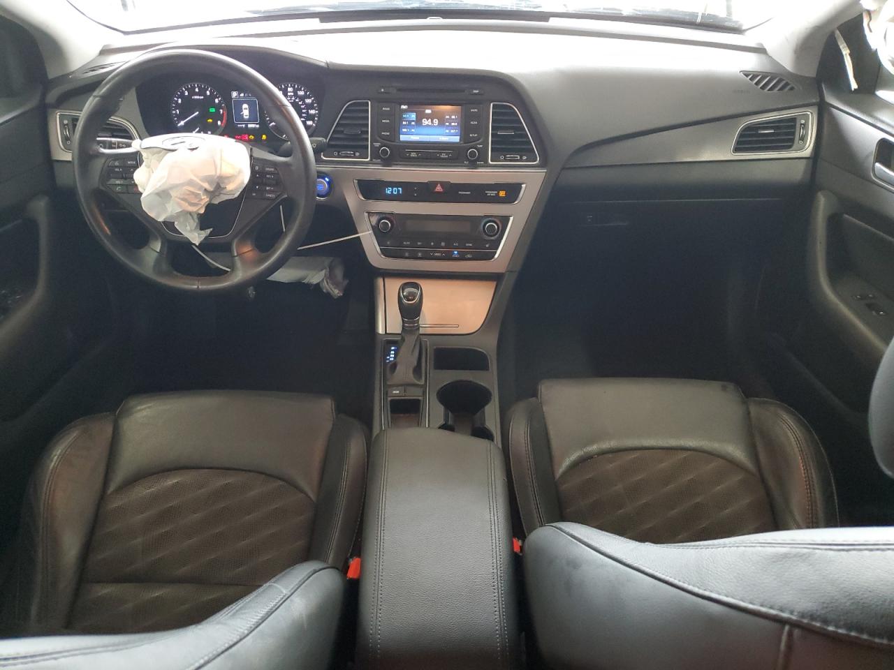 HYUNDAI SONATA SPORT