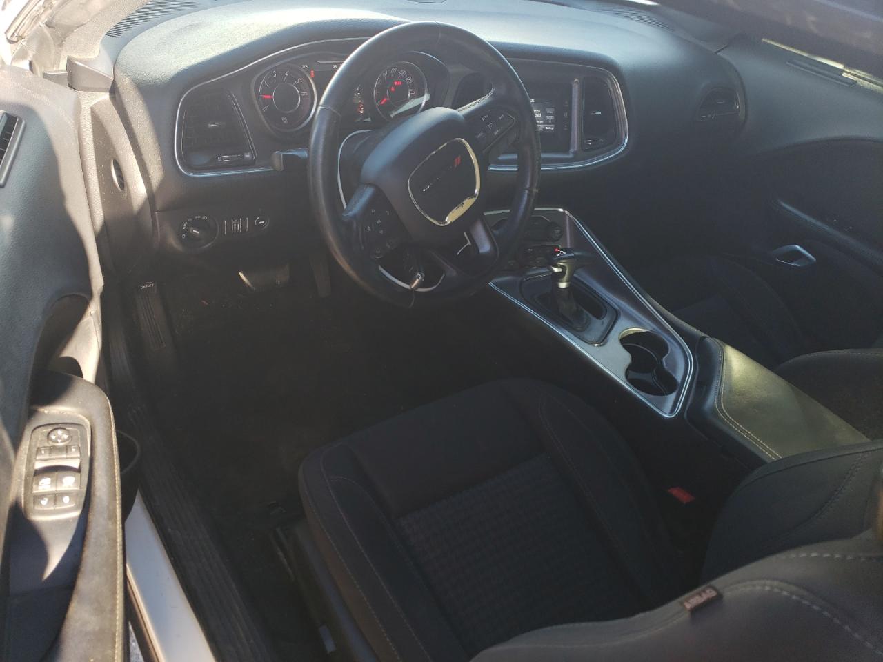 DODGE CHALLENGER SXT