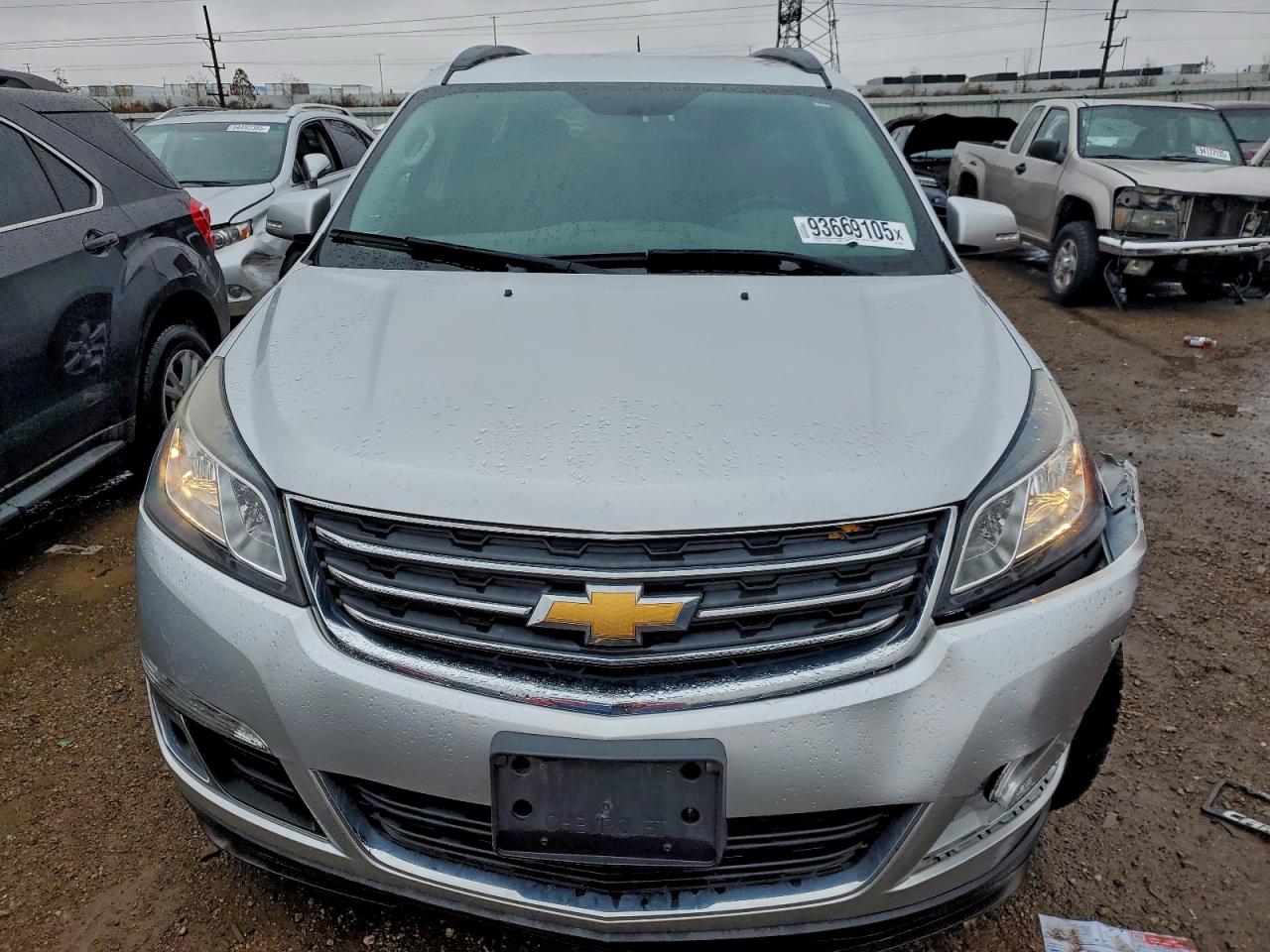 CHEVROLET TRAVERSE LT