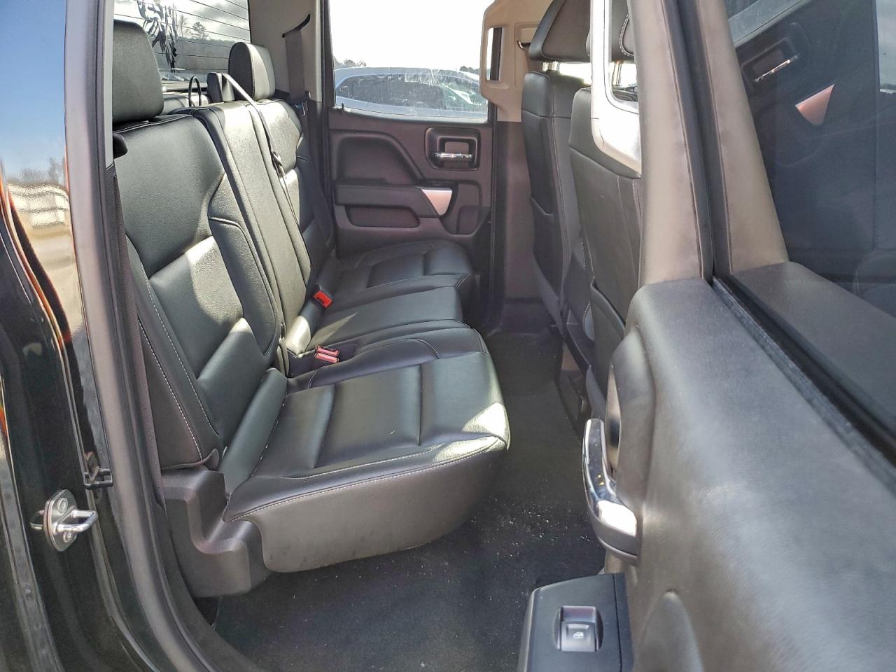 CHEVROLET SILVERADO C1500 LT