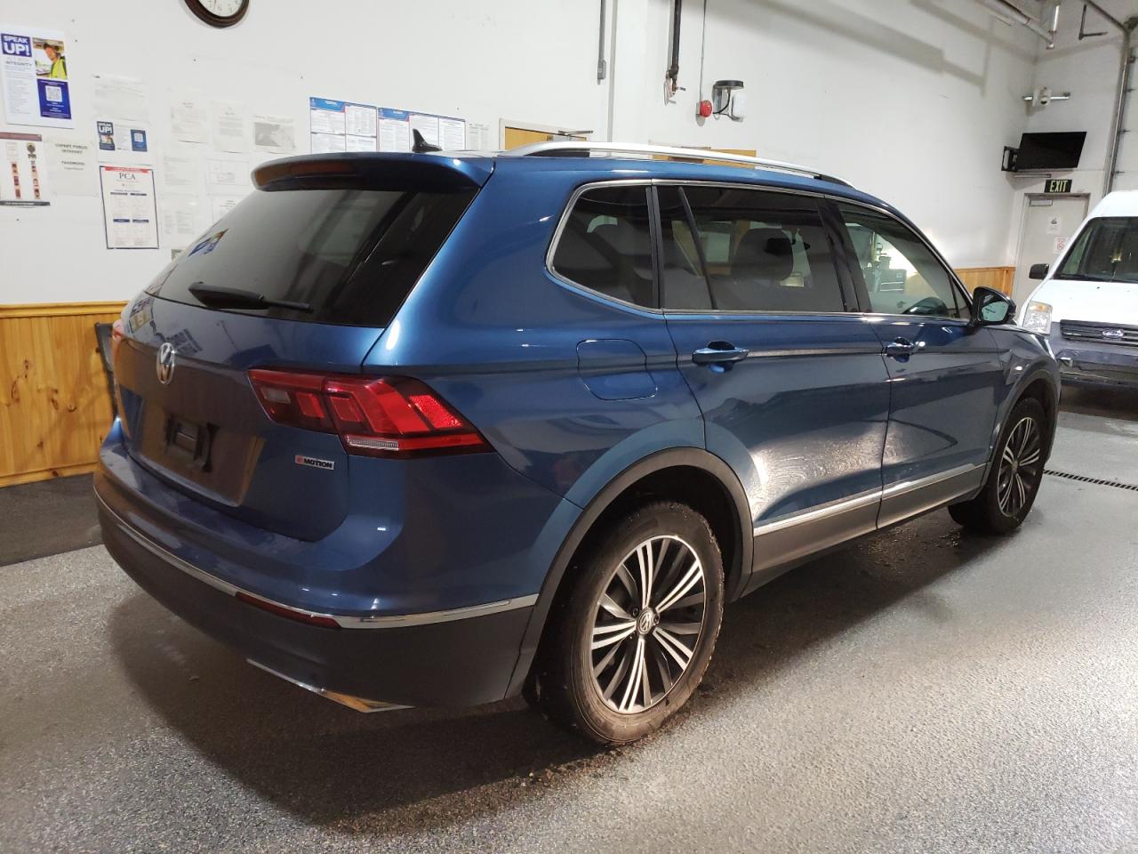 VOLKSWAGEN TIGUAN SE