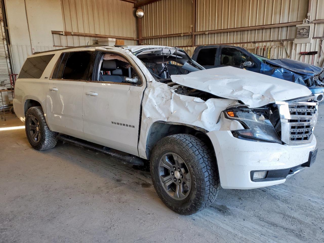 CHEVROLET SUBURBAN K1500 LT