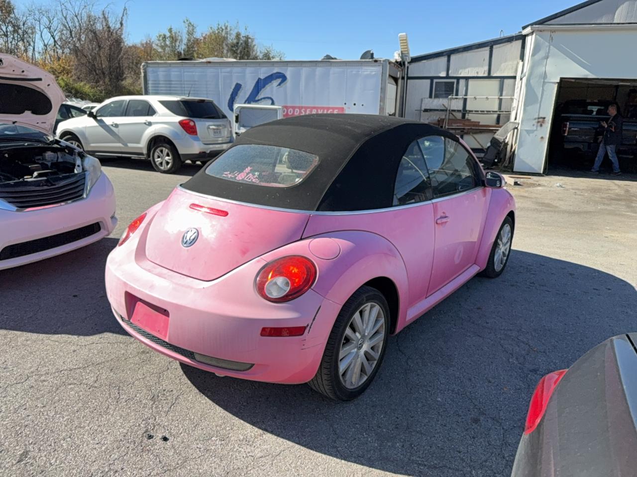 Lot #3285830910 2008 VOLKSWAGEN NEW BEETLE