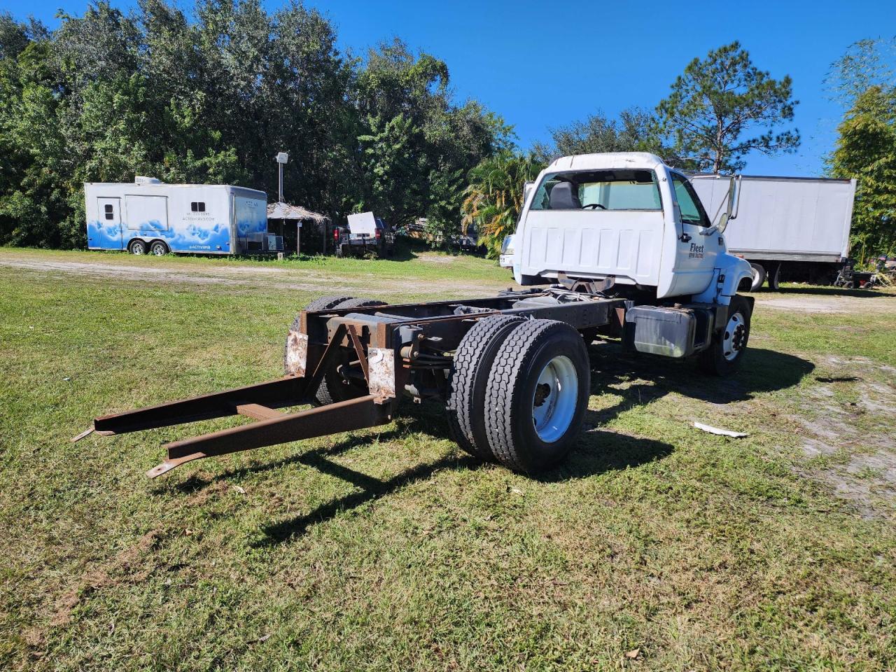 Lot #3286540157 1998 GMC C-SERIES C