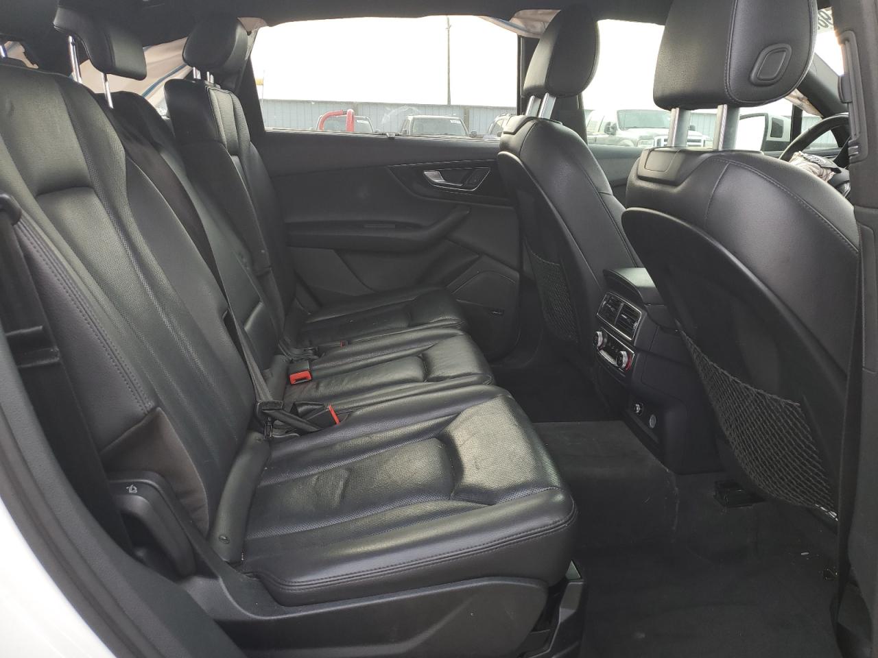 AUDI Q7 PREMIUM PLUS