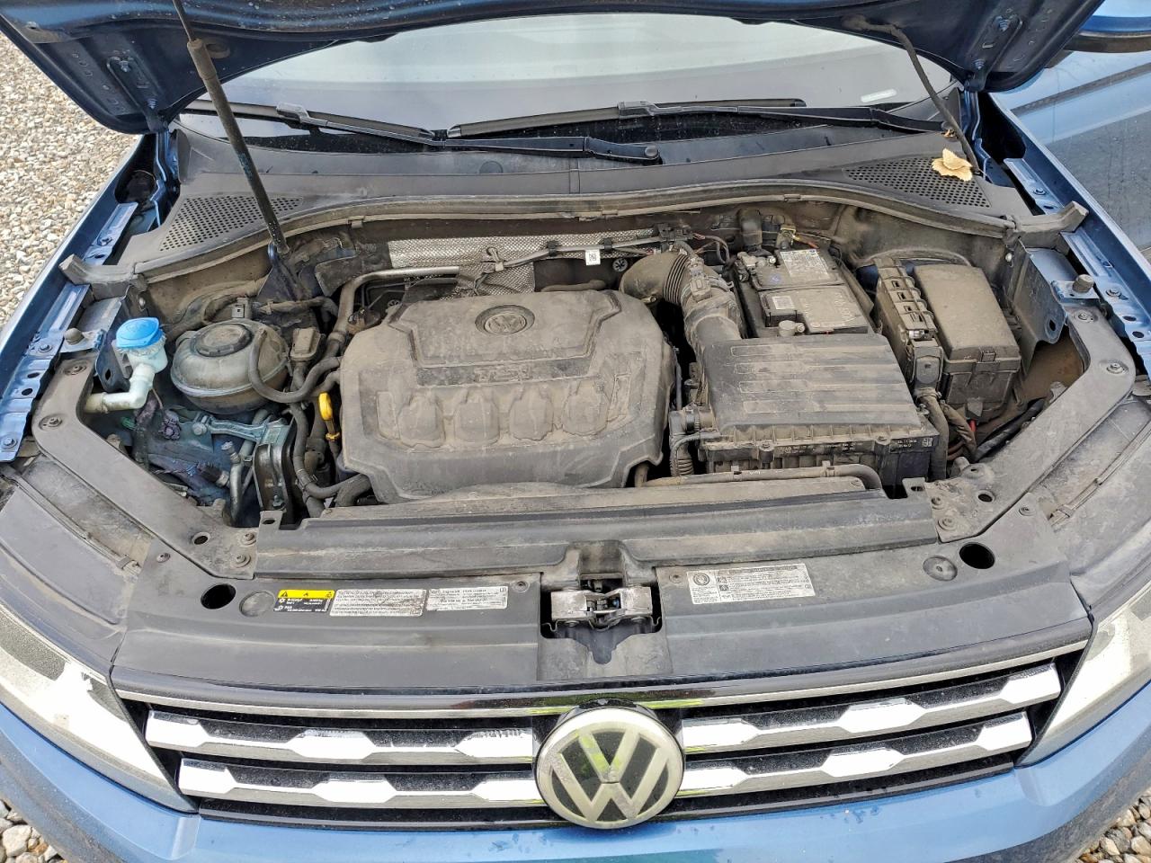VOLKSWAGEN TIGUAN SE