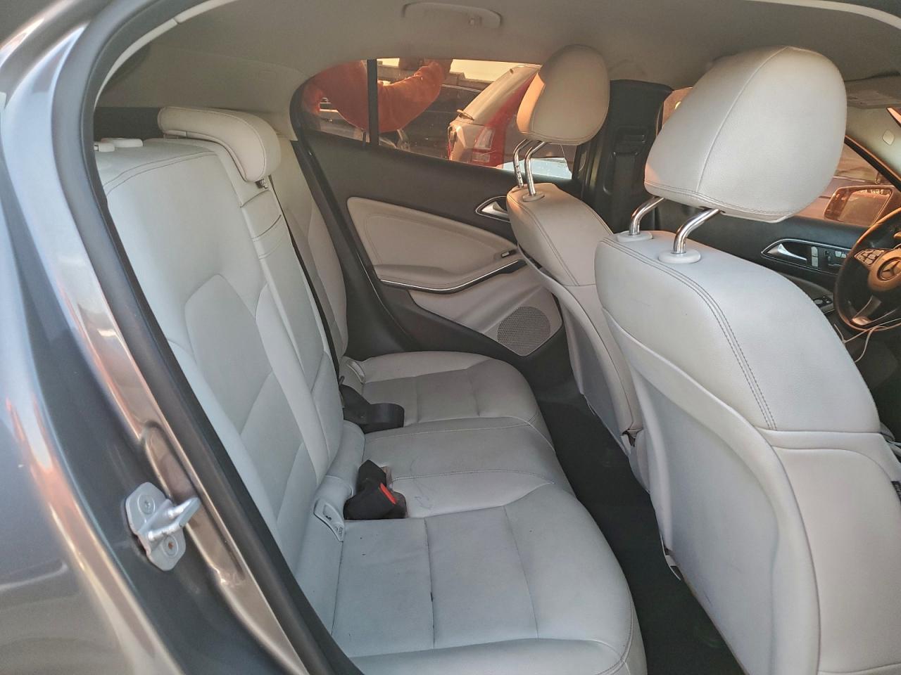 MERCEDES-BENZ GLA-CLASS 250 4MATIC