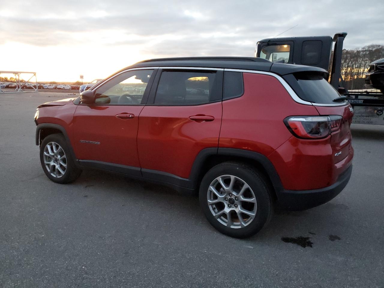 Lot #3303696029 2025 JEEP COMPASS LI