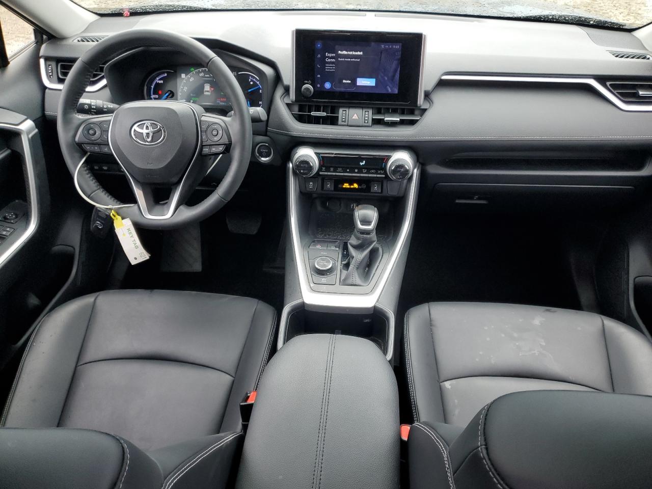 TOYOTA RAV4 XLE PREMIUM