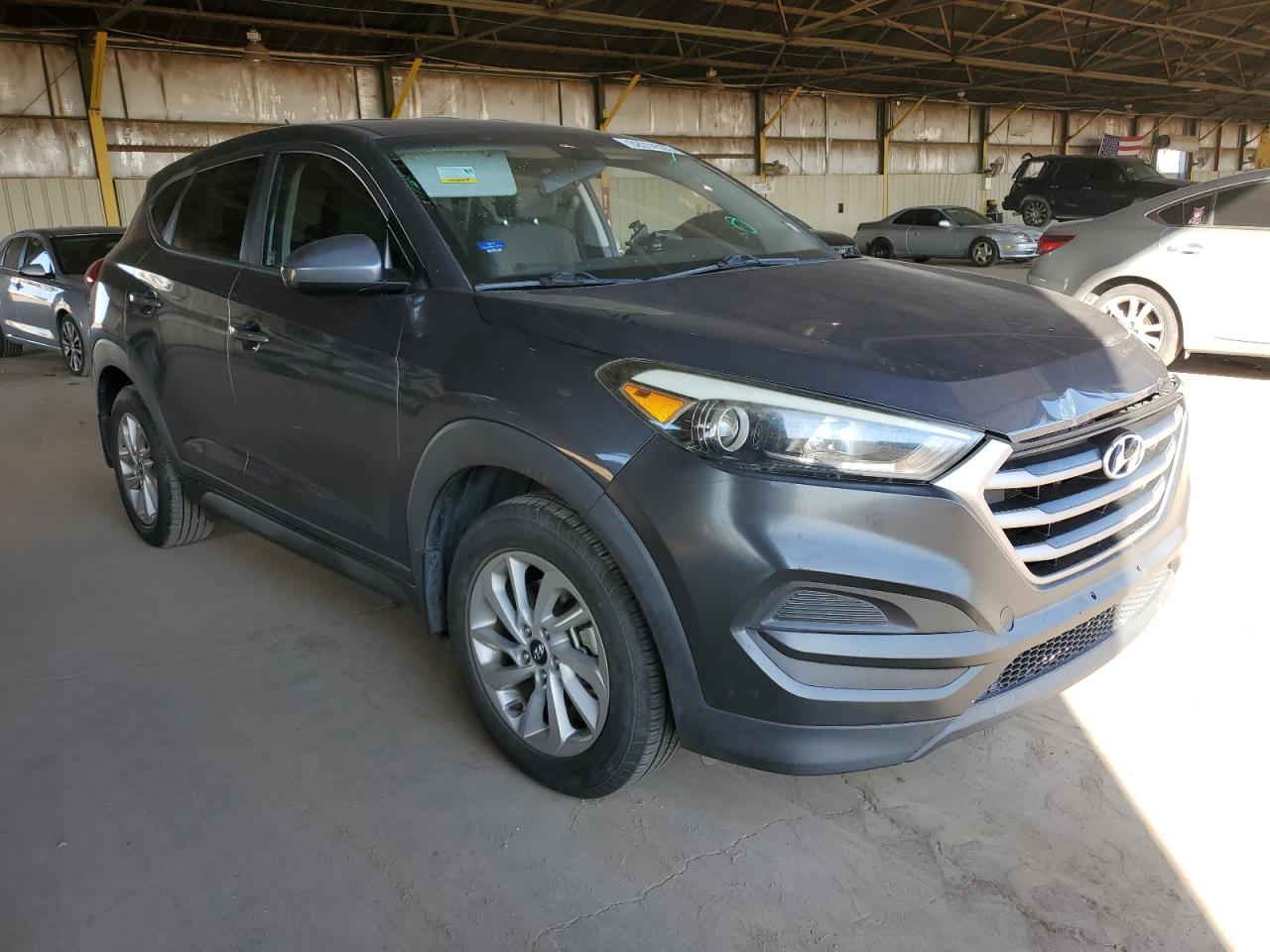 HYUNDAI TUCSON SE