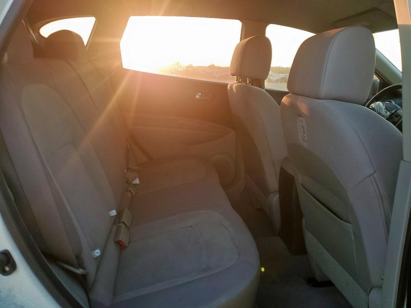 2010 NISSAN ROGUE S #3304004640