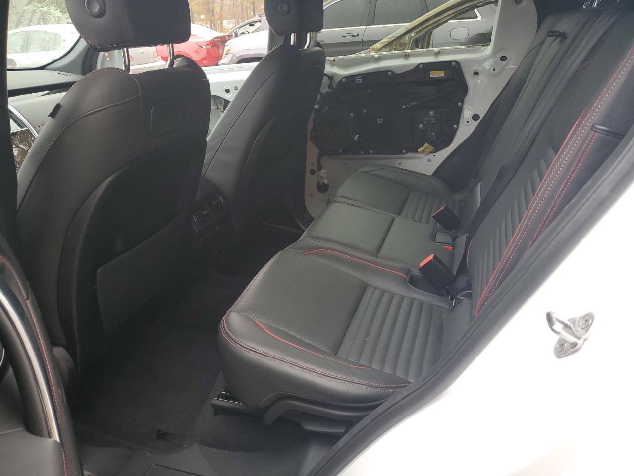 LAND ROVER DISCOVERY SE R-DYNAMIC