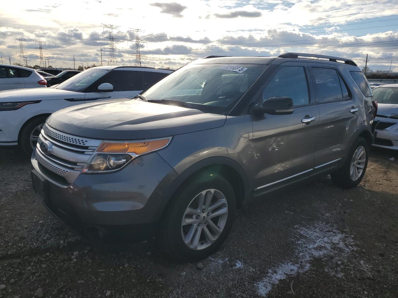 FORD EXPLORER XLT