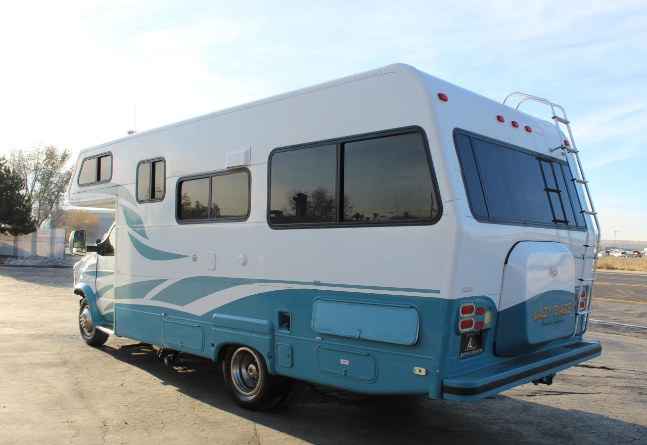 FORD ECONOLINE E450 SUPER DUTY CUTAWAY VAN