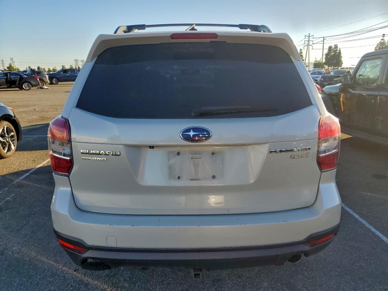 Lot #3301799332 2015 SUBARU FORESTER 2