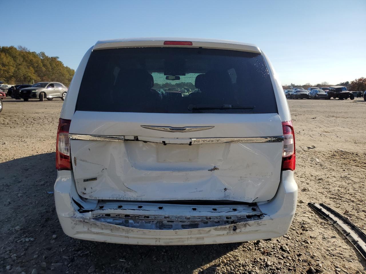 CHRYSLER TOWN & COUNTRY TOURING